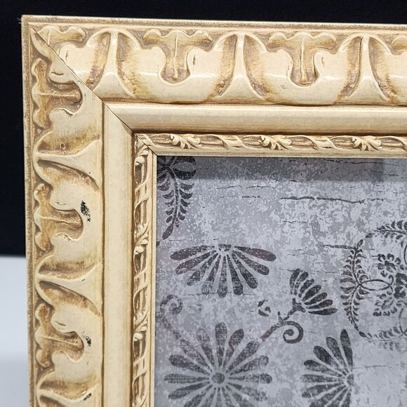 Ornate Greco 5x7 Picture Frame With Vintage Style Carved Design - Picture 2 of 11